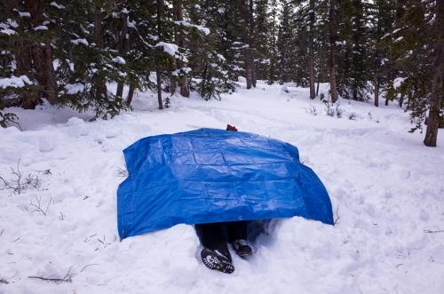 How to Build a Quick / Emergency Snow Shelter in the Backcountry