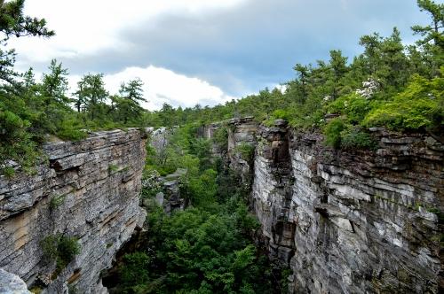 Hiking to the Ice Caves of Shawangunk Ridge New York