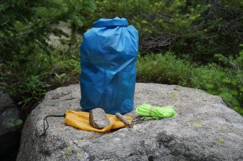 How to Hang a Bear Bag Using the PCT Method