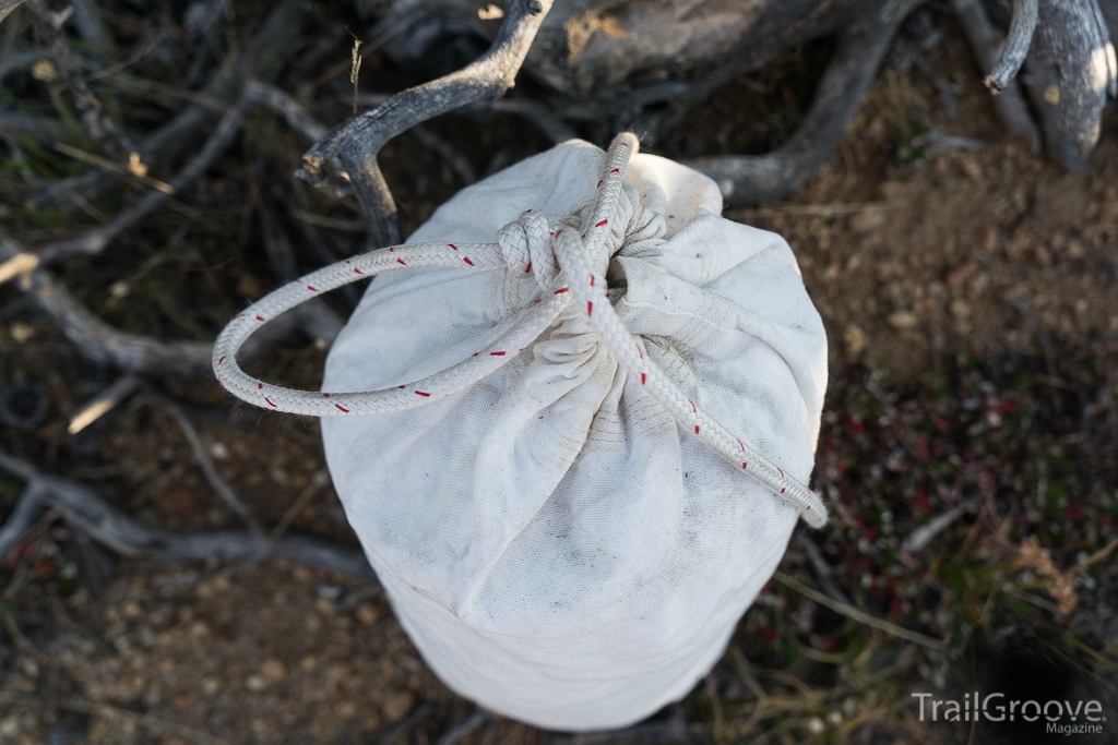 Closing the Ursack Major With a Double Overhand Knot