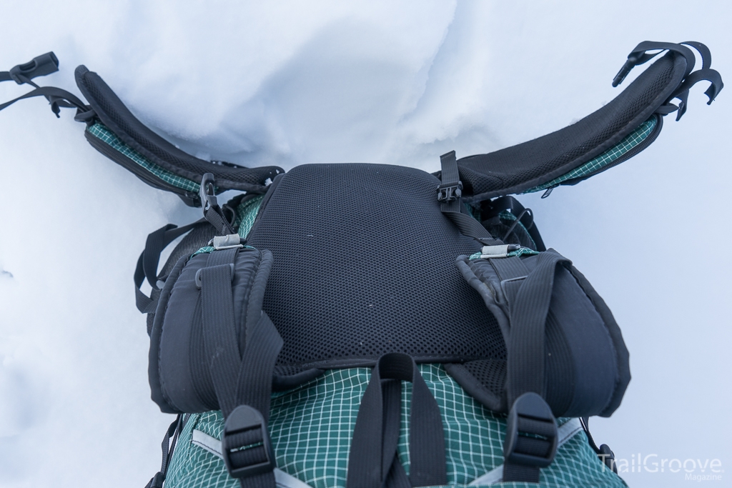 Ula Catalyst Ultralight Backpack | Sage to Summit S / J-Curve