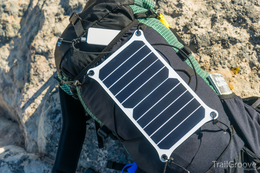 Charging a Powerbank with the Solarpad Pro